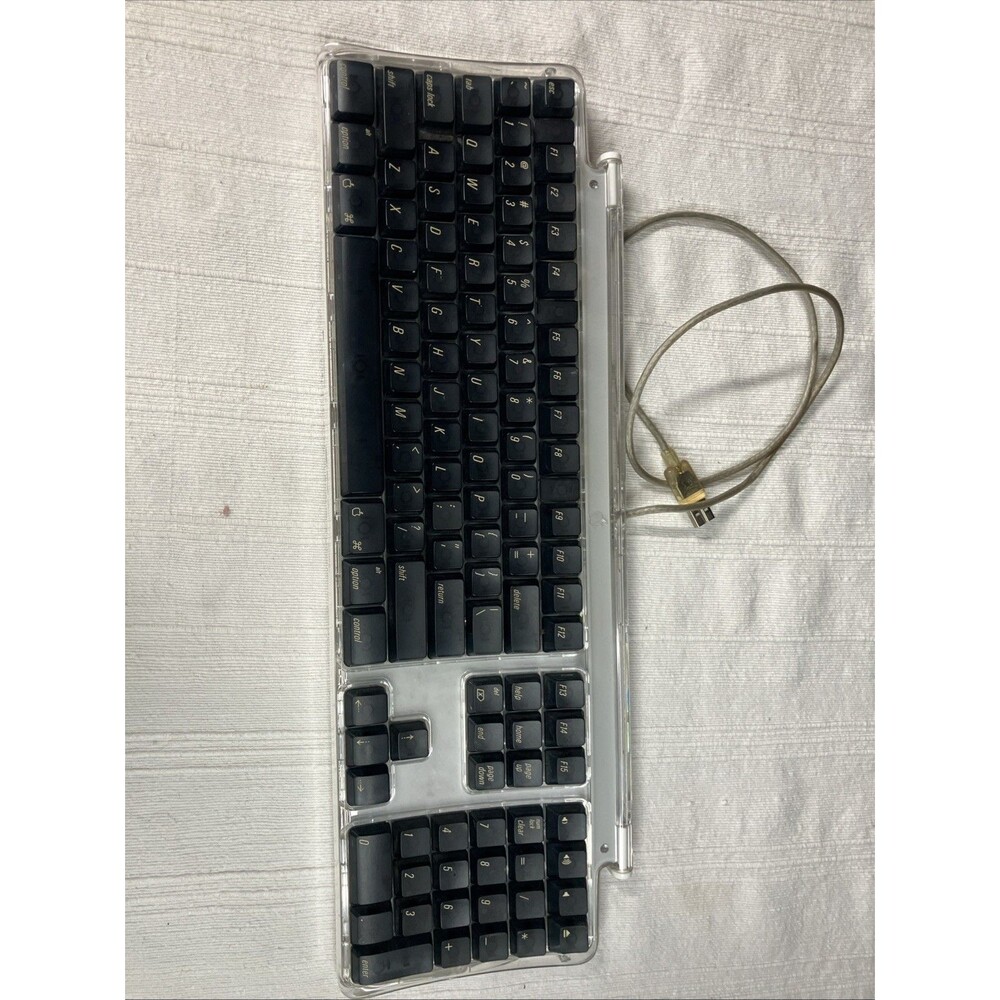 Apple Full-Size Pro Keyboard M7803 USB Designed for Mac Computers